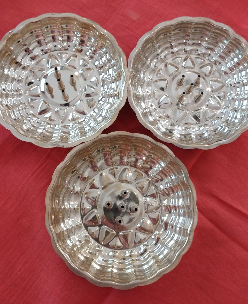 Brass Incense stick/Agarbatti ash holder