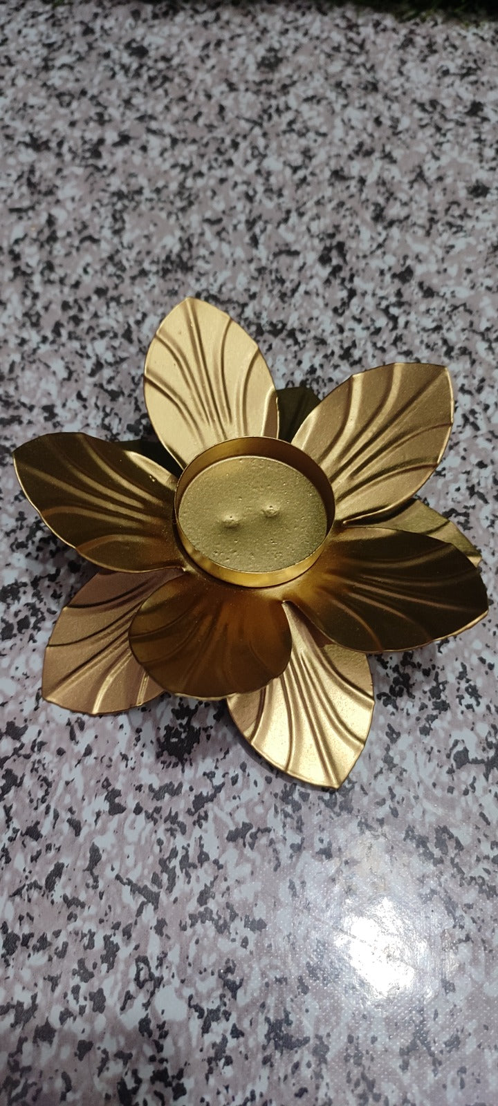 Metal Flower tealight/ Candle Holder