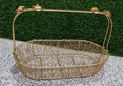 Metal oval hamper basket