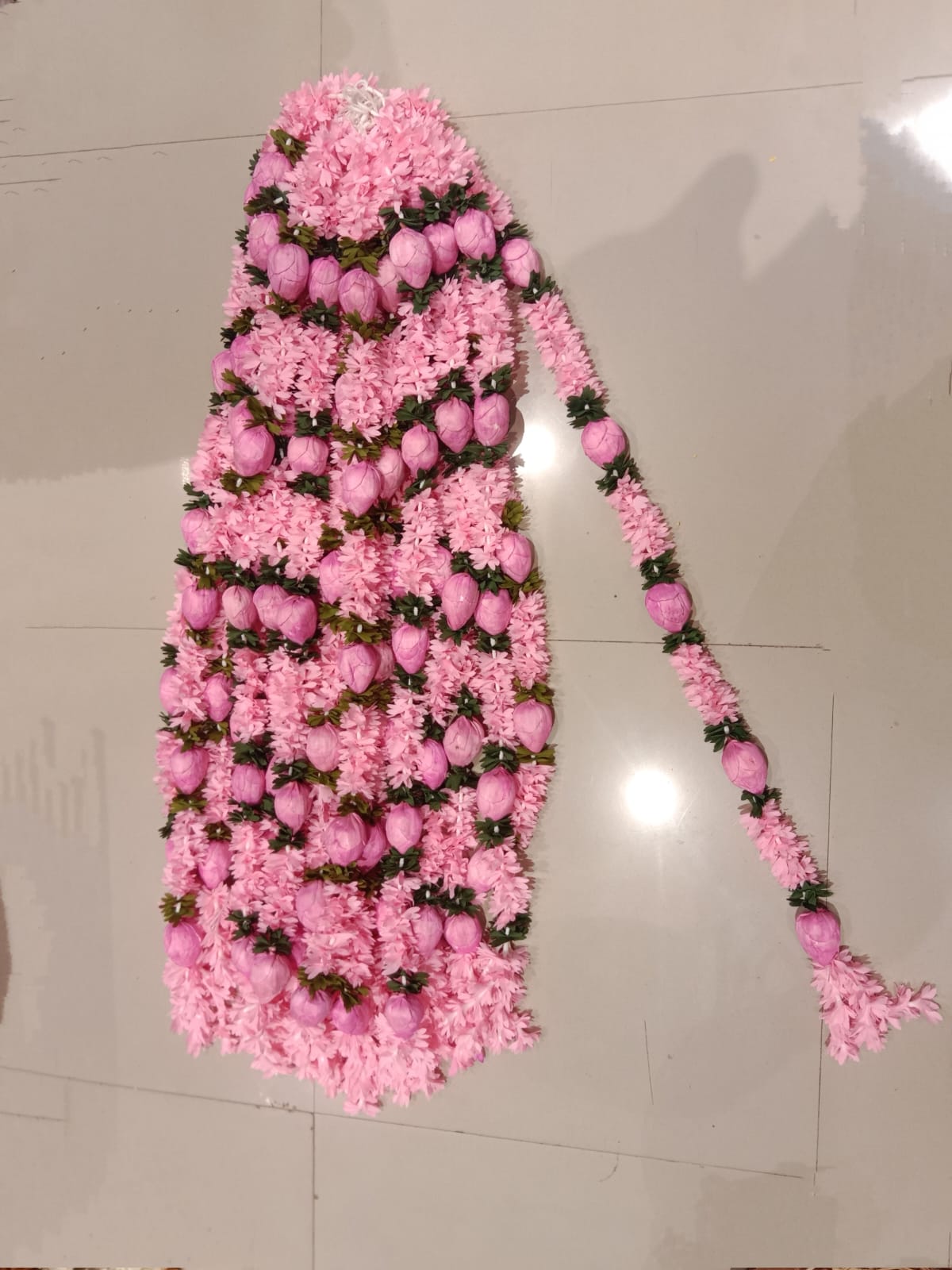 Baby pink gajra with lotus bud flower hanging