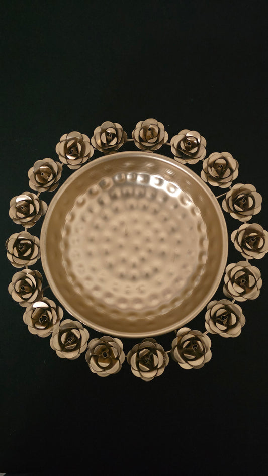Metal Rose/Gulaab Urli (12 inch)