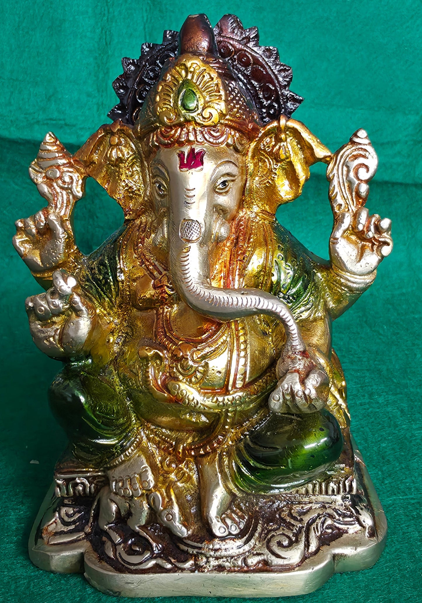 Vignaharta Ganesha Idol