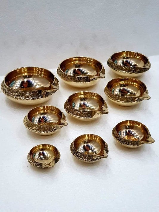 Handmade pure brass kuber diya/Indian Pooja diya/Vilakku